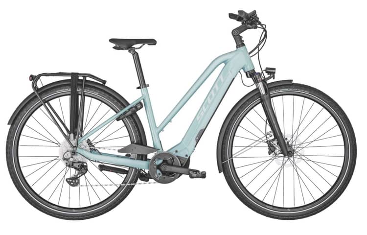 Leichtes, blaues SCOTT E-Bike mit Federgabel und Gepäckträger, Modell Sub Sport 10, zur Miete.