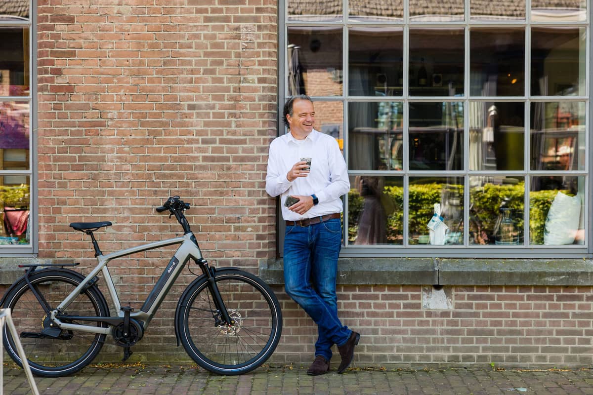 B 22 08 11 0627lease A Bikemediumres